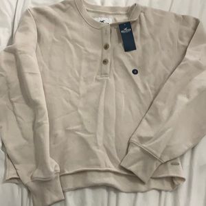 hollister sweater
